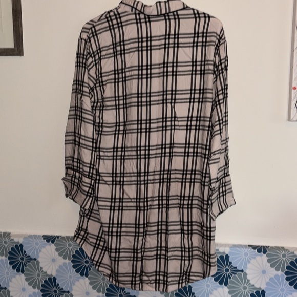 Victoria's Secret Viscose/Cotton Long Sleeve Sleep-shirt, Size Medium - Picture 3 of 13